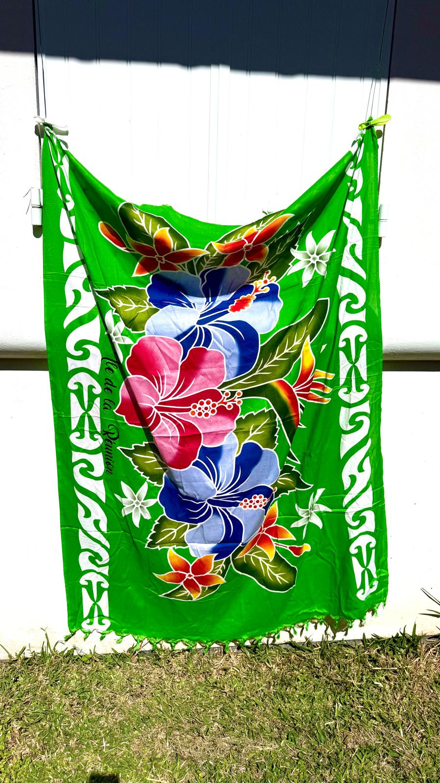 Paréos