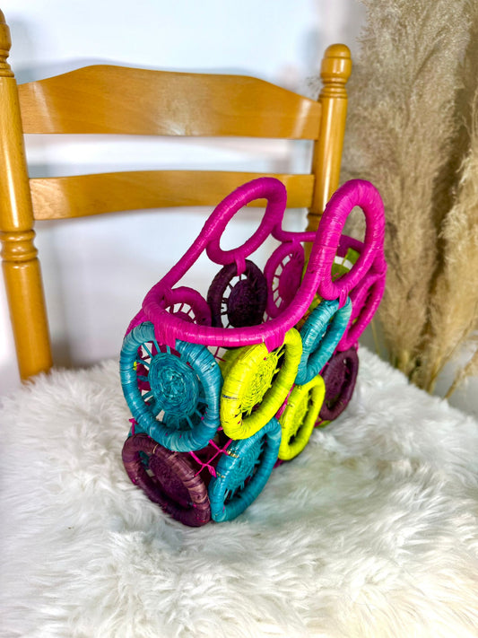 Panier 100% artisanal en raphia motif soleil multi couleurs taille M